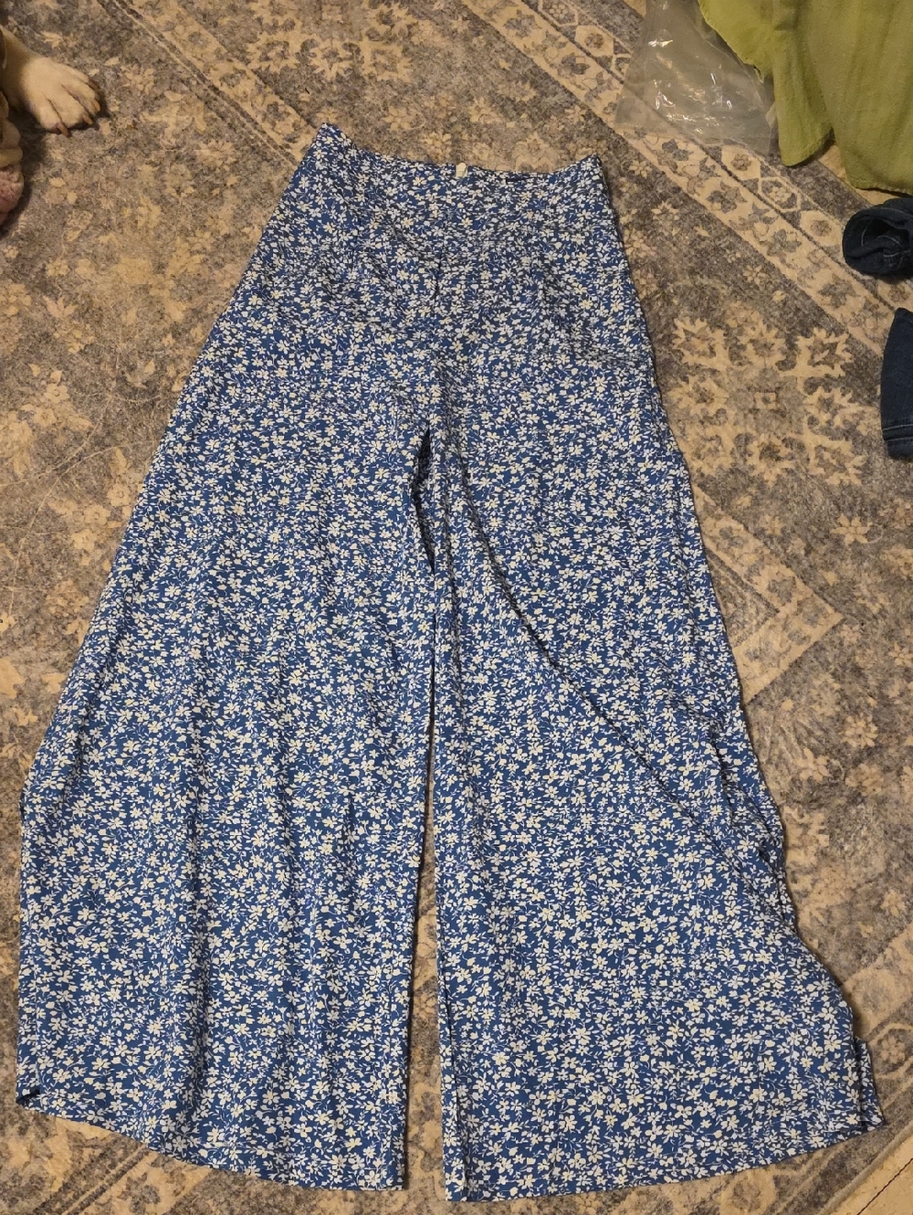 SHEIN Blue Floral Wide-Leg Palazzo Pants
